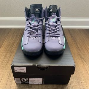 Air Jordan Retro 6 “Iron Purple” Lavender Size 3.5Y Women’s 5